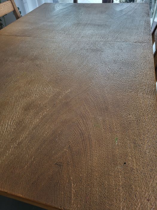 Sprzedam stół dębowy z 6 krzesłami