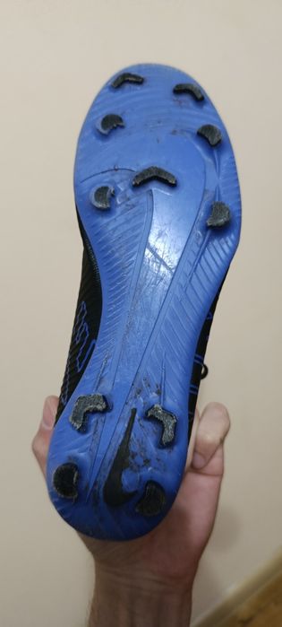 Футбольні бутси 40р.