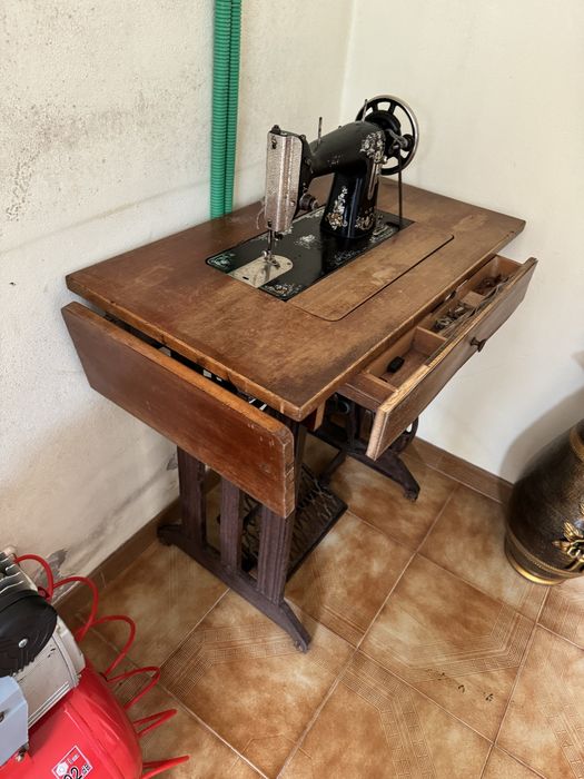 Maquina de costura