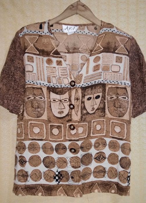 Bluzka i spódniczka z jedwabiu sztucznego wzór maski teatralne.Zestaw.