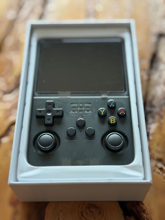 Consola RetroGamer Pro R36S