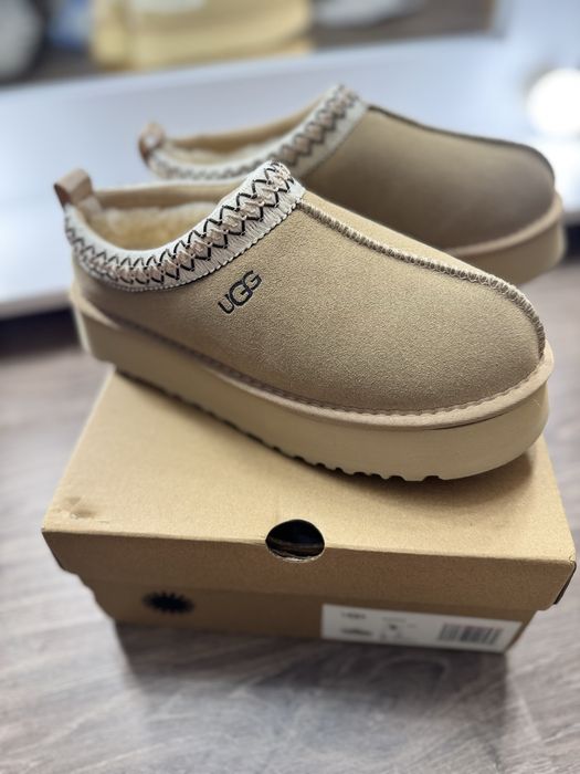 Жіночі UGG Акційна ціна !