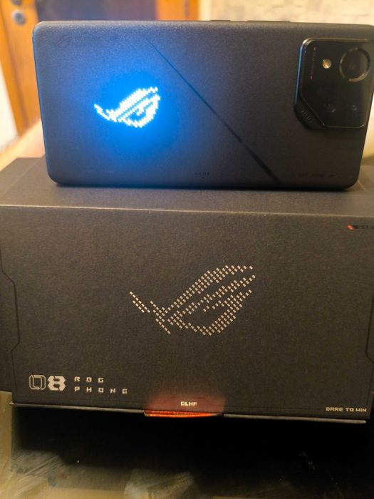 Pack ASUS ROG Phone 8 Pro 512GB + Capa Magnética Premium – Como Novo (Na Caixa)