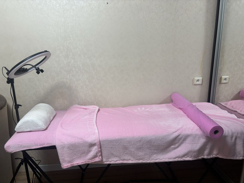 Кушетка люкс та лампа