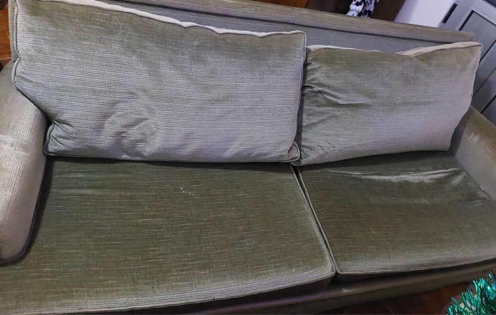 Sofás usados em bom estado