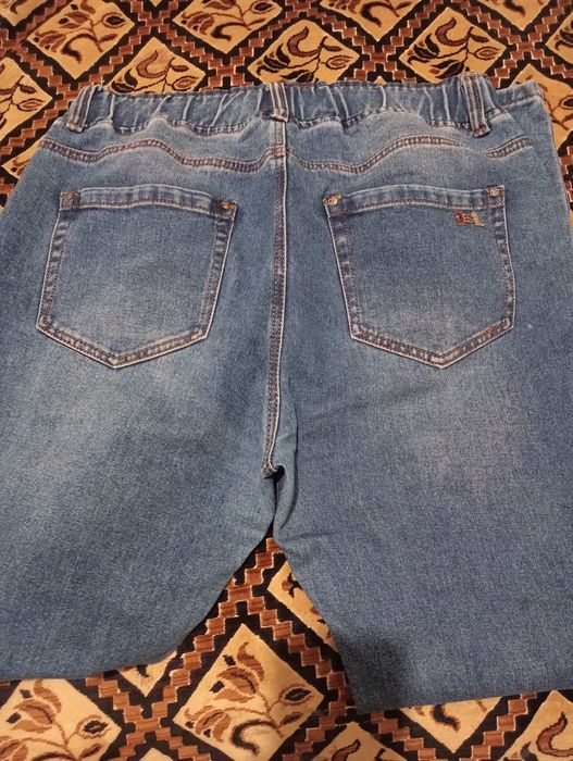 Продам чудові джинси