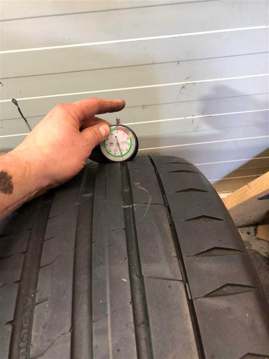 245/45/19 -  275/40/19  Continental Contact 7 5mm
