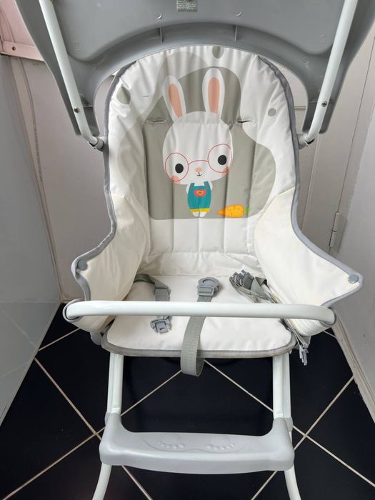 Годувальне крісло