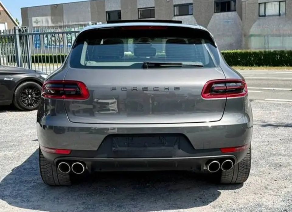 Porsche Macan 3.0 V6 Diesel Histórico 100% na marca e revisão feita em Março!