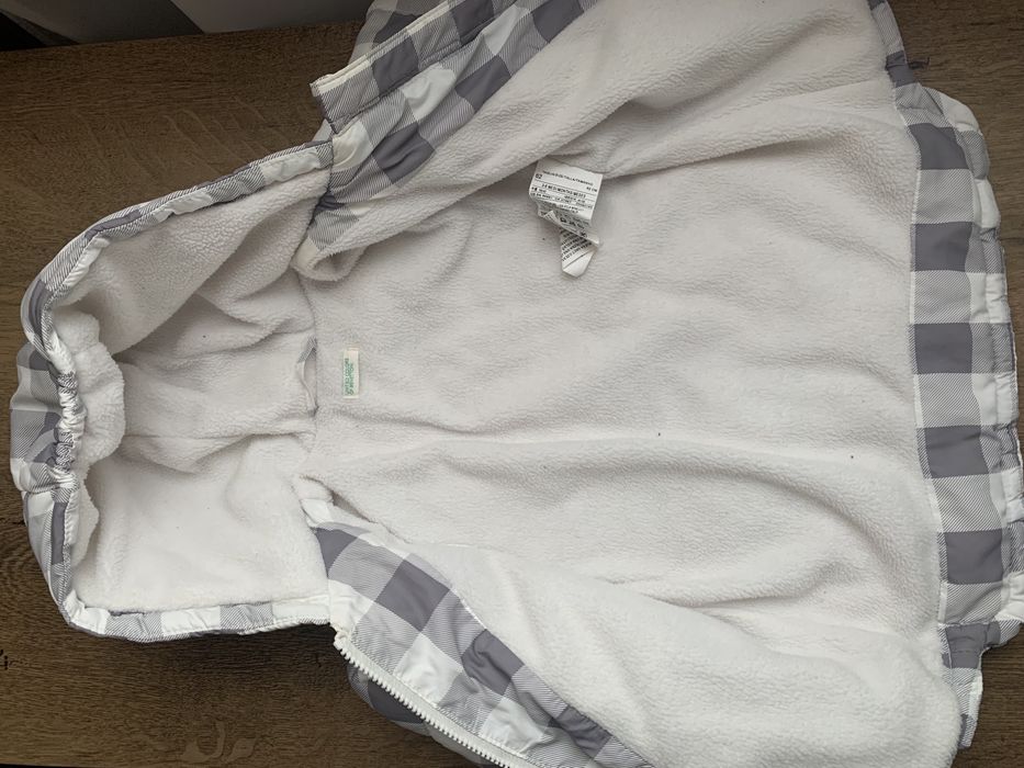 Дитяча осіння куртка  3-6 місяців