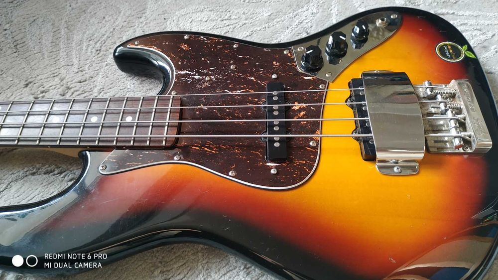 Fender American Jazz Bass 555WH
