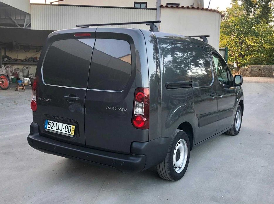 Peugeot Partner 1.6 HDI 100cv - caixa automática