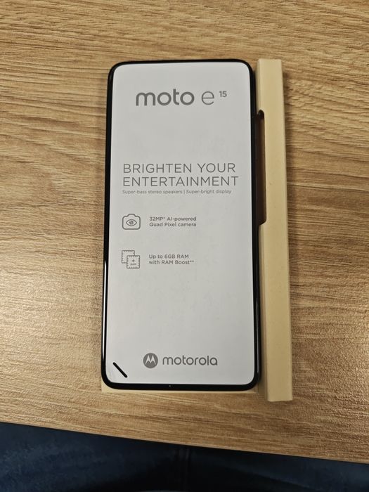 Motorola Moto e15