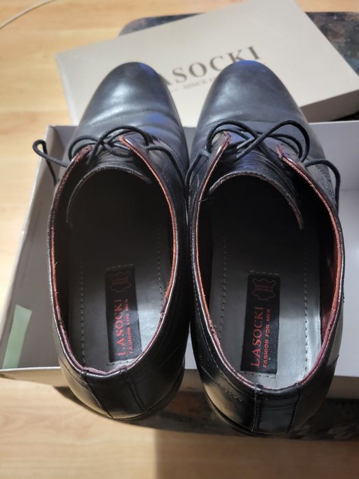 Sprzedam pantofle Lasocki