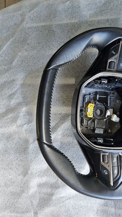 Volante em pele Peugeot Rifter ou Partner