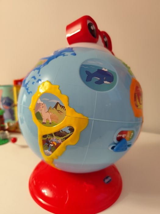 Globus interaktywny Chicco