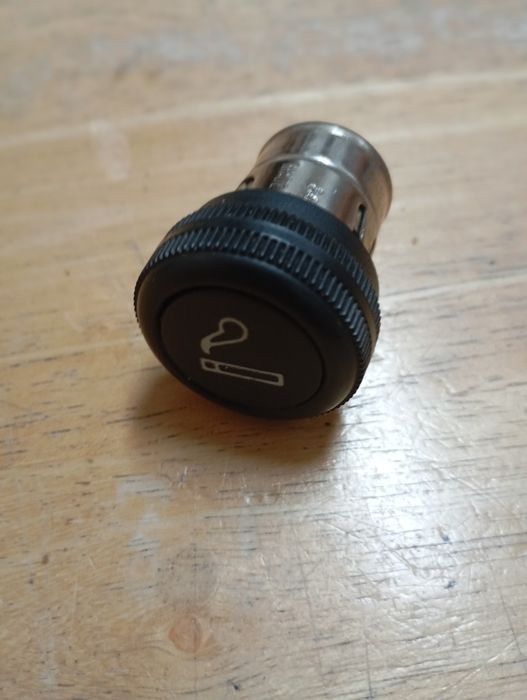 Isqueiro para Opel Corsa B