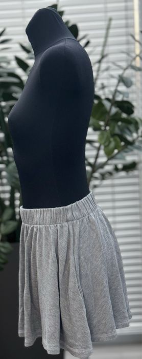 Edith Collection spodniczka jasno szara M nowa bez metki