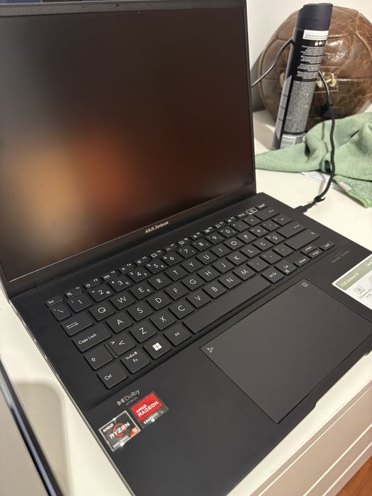 Asus zenbook 14 como novo