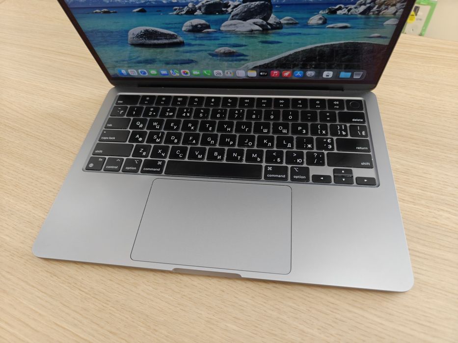 MacBook Air 2022/m2/8/256/Магазин/Гарантія