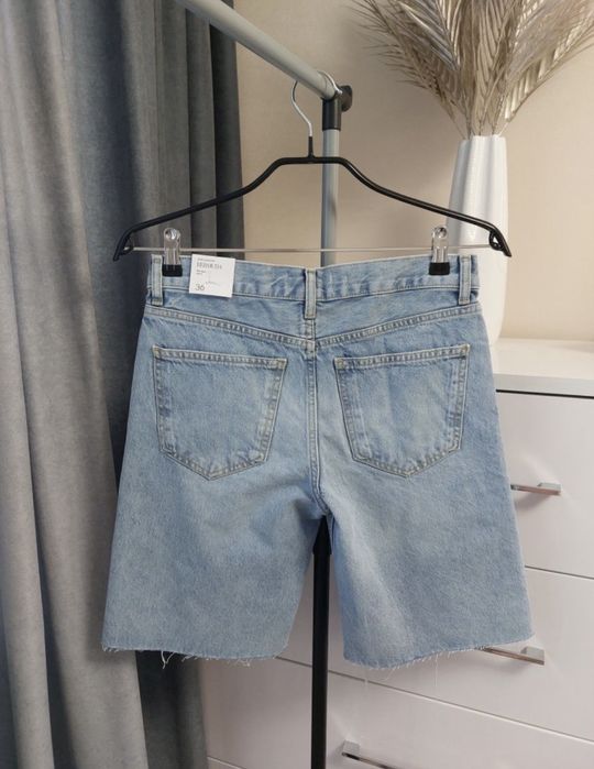 Шорти Бермуди Mango