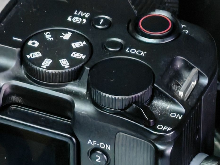 Canon Eos-r 50v + RF 14-30