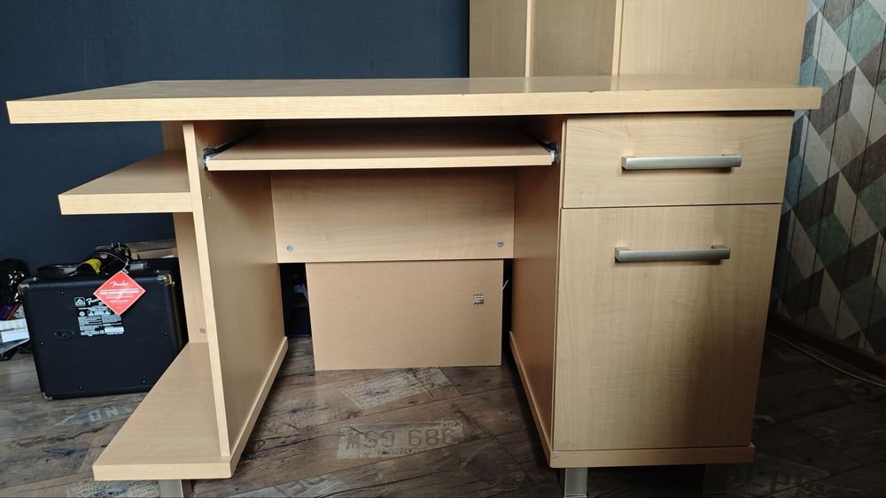 Sprzedam biurko 122x60x76