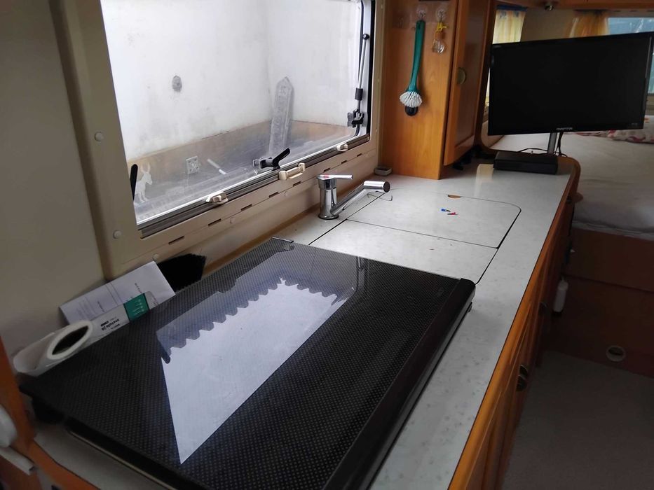 Caravana HYMER 230