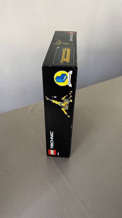 Lego Technic Compact Crawler Crane (42097)