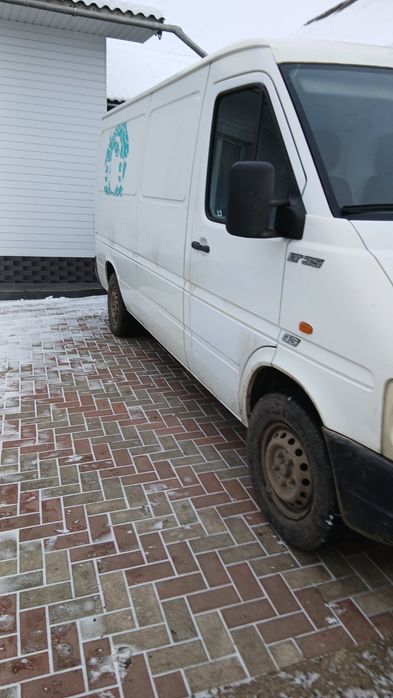 Продам вантажний бус Фольцвагєн ,  LT 35D