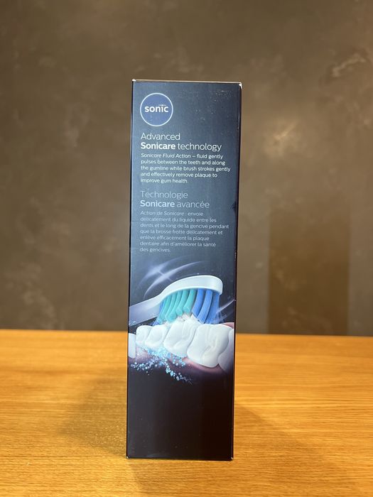 Зубна щітка Philips Sonicare 3100 HX3681/03