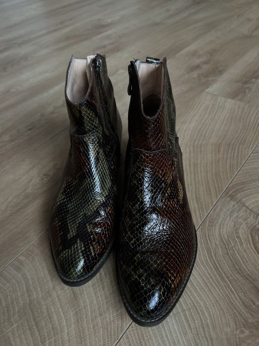 Козаки батільйони ботінки шкіряні 39