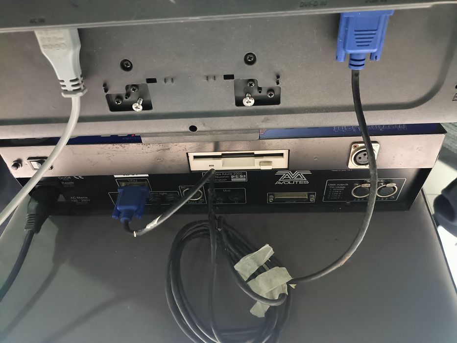 Moving light Azurém 2000