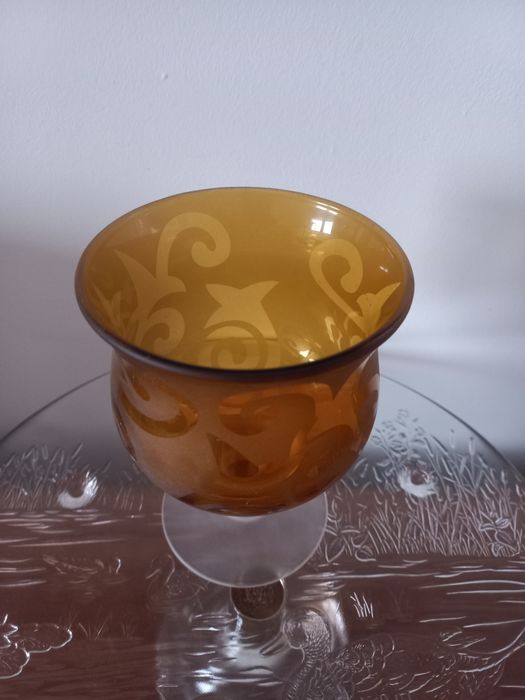 Wazon kielich na stopie