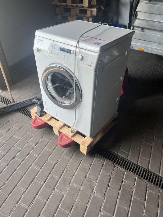 Miele w3741.  Spawna. Na Czesci