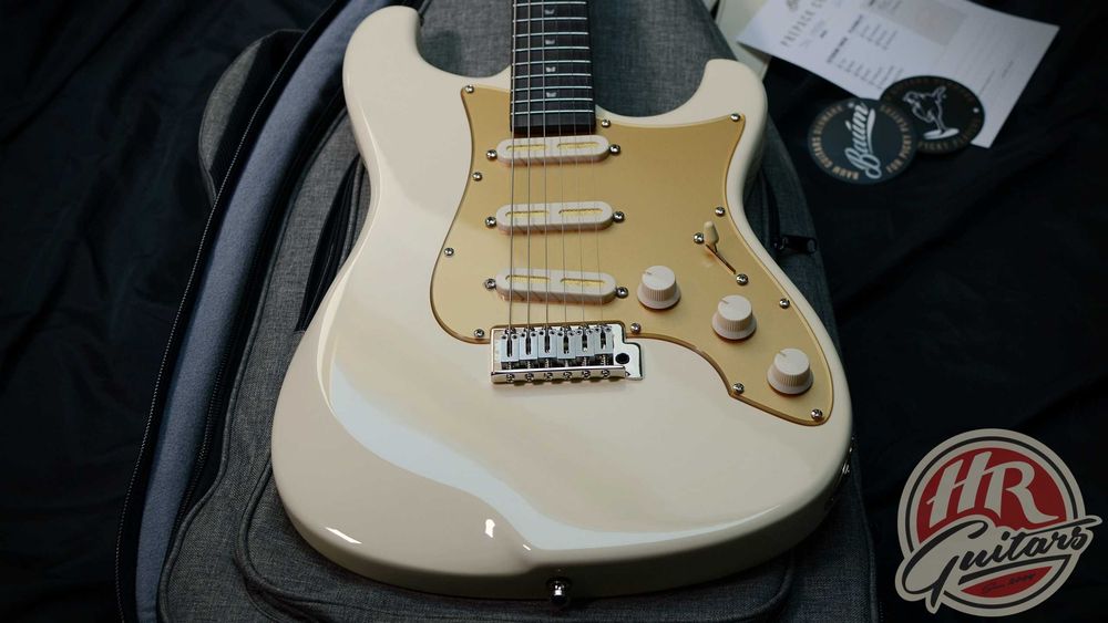 Baum Celestor Stratocaster, gitara elektryczna