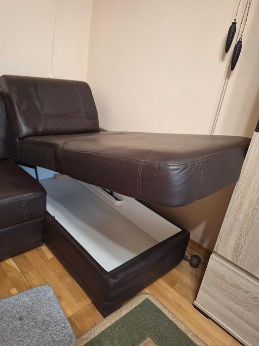 Włoski skórzany narożnik brąz z funkcją spania