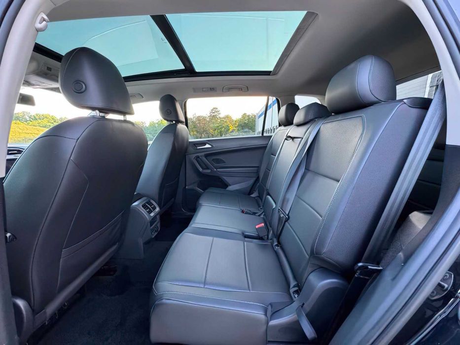Volkswagen Tiguan SE      2020