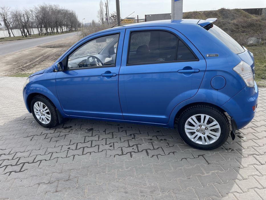 Автомобіль FAV V 2