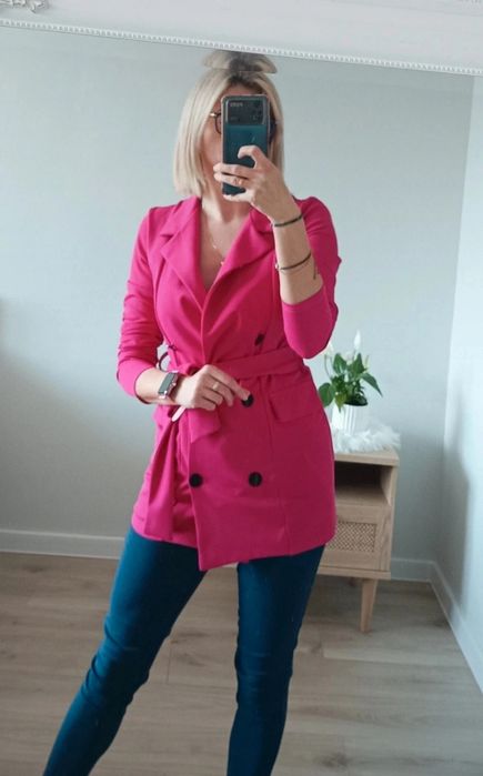 Długa fuksjowa marynarka płaszczyk żakiet kobieca elegancka na wiosnę