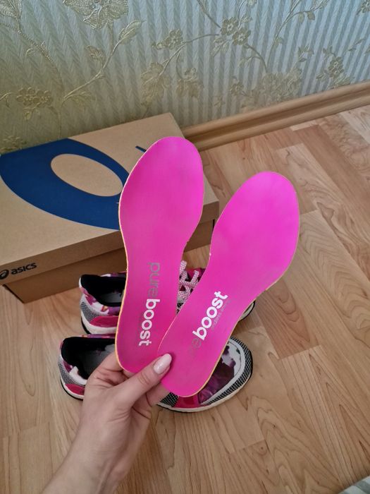 Кросівки Adidas boost training