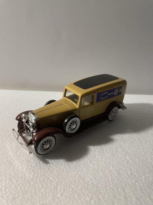 Miniatura antiga da Solido 1:43