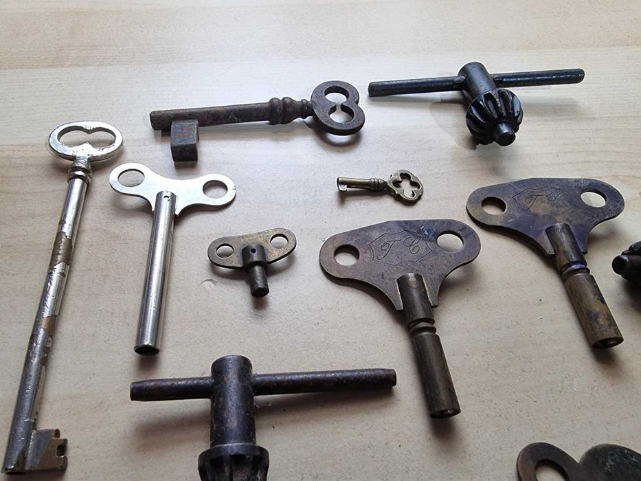 Miscelânea de chaves algumas de Precisão