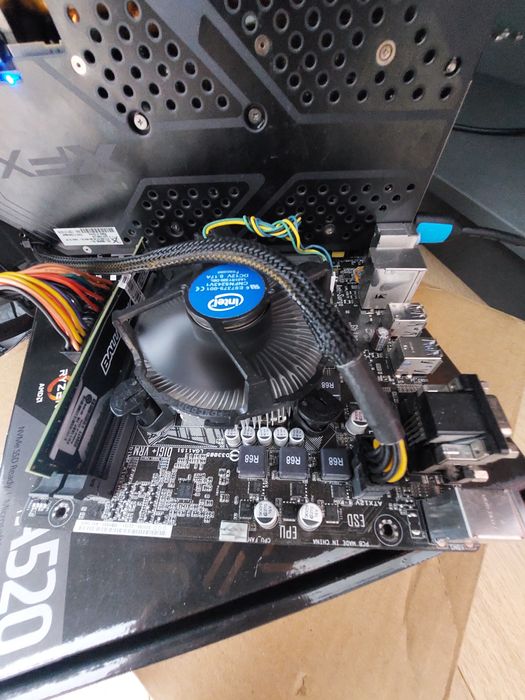 Płyta główna asus H110M-K + procesor intel core i5 6400