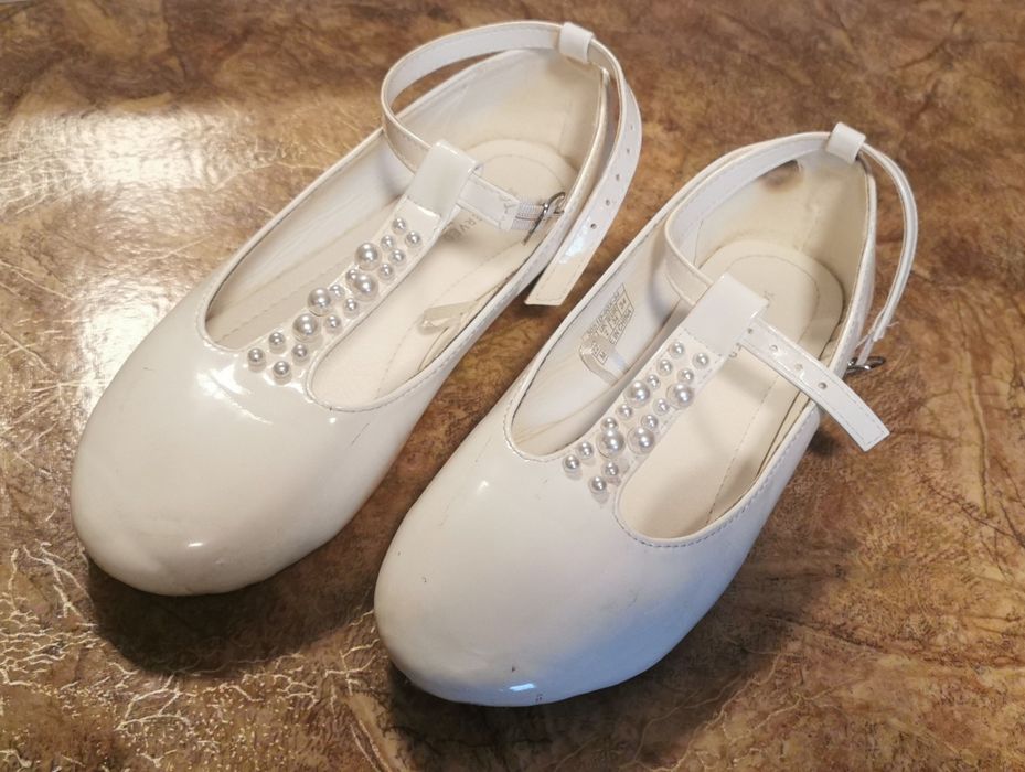 Туфлі для дівчинки