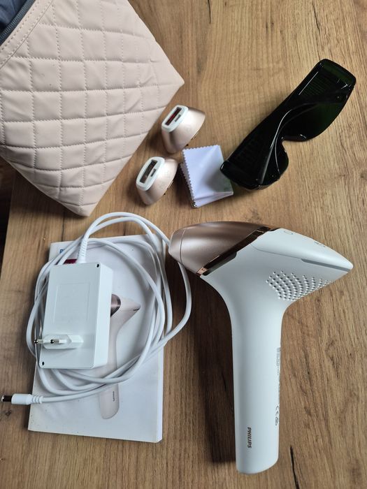 Depilator Philips Lumea 9900
