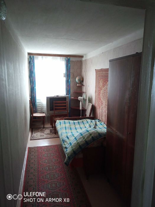 Двоповерховий будинок (половина) Нові Петрівці