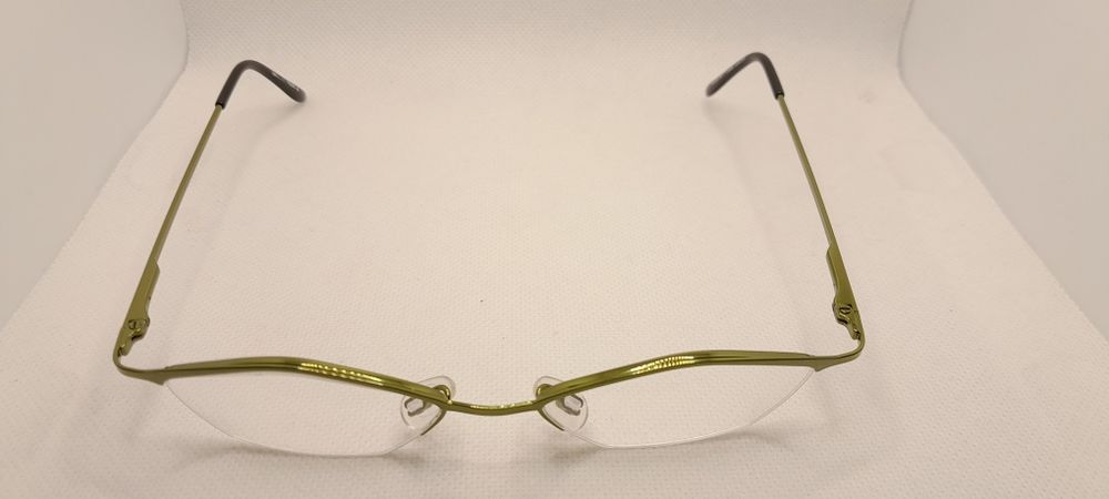 Nowe okulary oprawki korekcyjne Specsavers