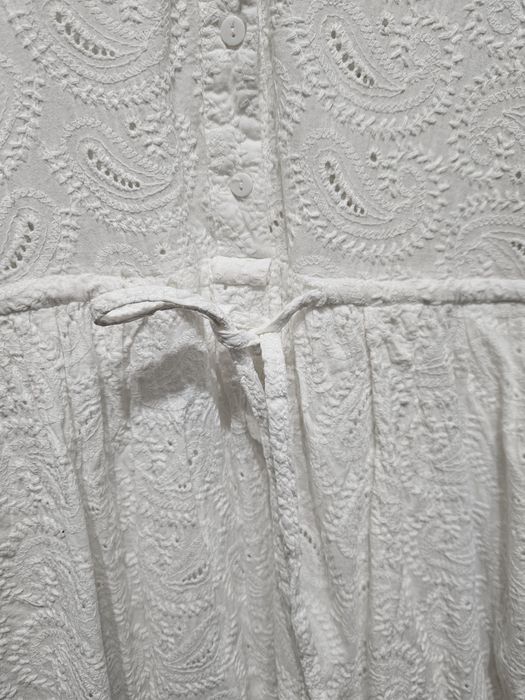 Midi biała sukienka koronkowa Reserved rozmiar 40