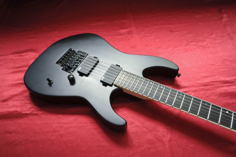 LTD M-400 2022 електрогітара